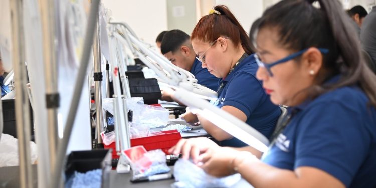 Sonora es primer lugar nacional en crecimiento de la industria manufacturera: Alfonso Durazo