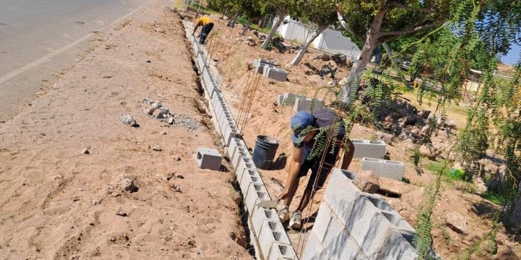 AVANZA EL AYUNTAMIENTO EN LA REHABILITACIÓN DEL CERCO PERIMETRAL DE LA UNIDAD DEPORTIVA MUNICIPAL ‘ÁNGEL CASTRO’