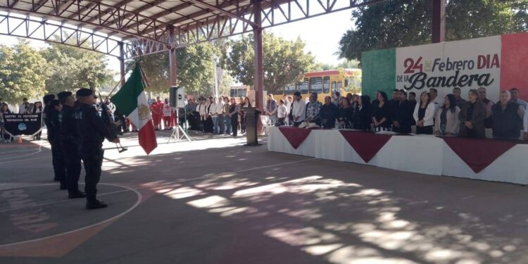 CONMEMORAN DIA DE LA BANDERA EN ETCHOJOA