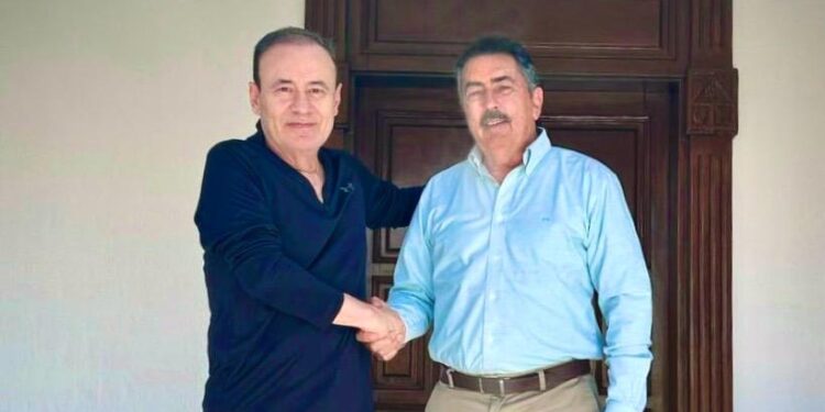 Reunión entre Alcalde de Cajeme y Gobernador de Sonora.