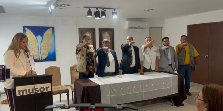 Asume nueva dirigencia la Asociación de Periodistas del Valle del Yaqui